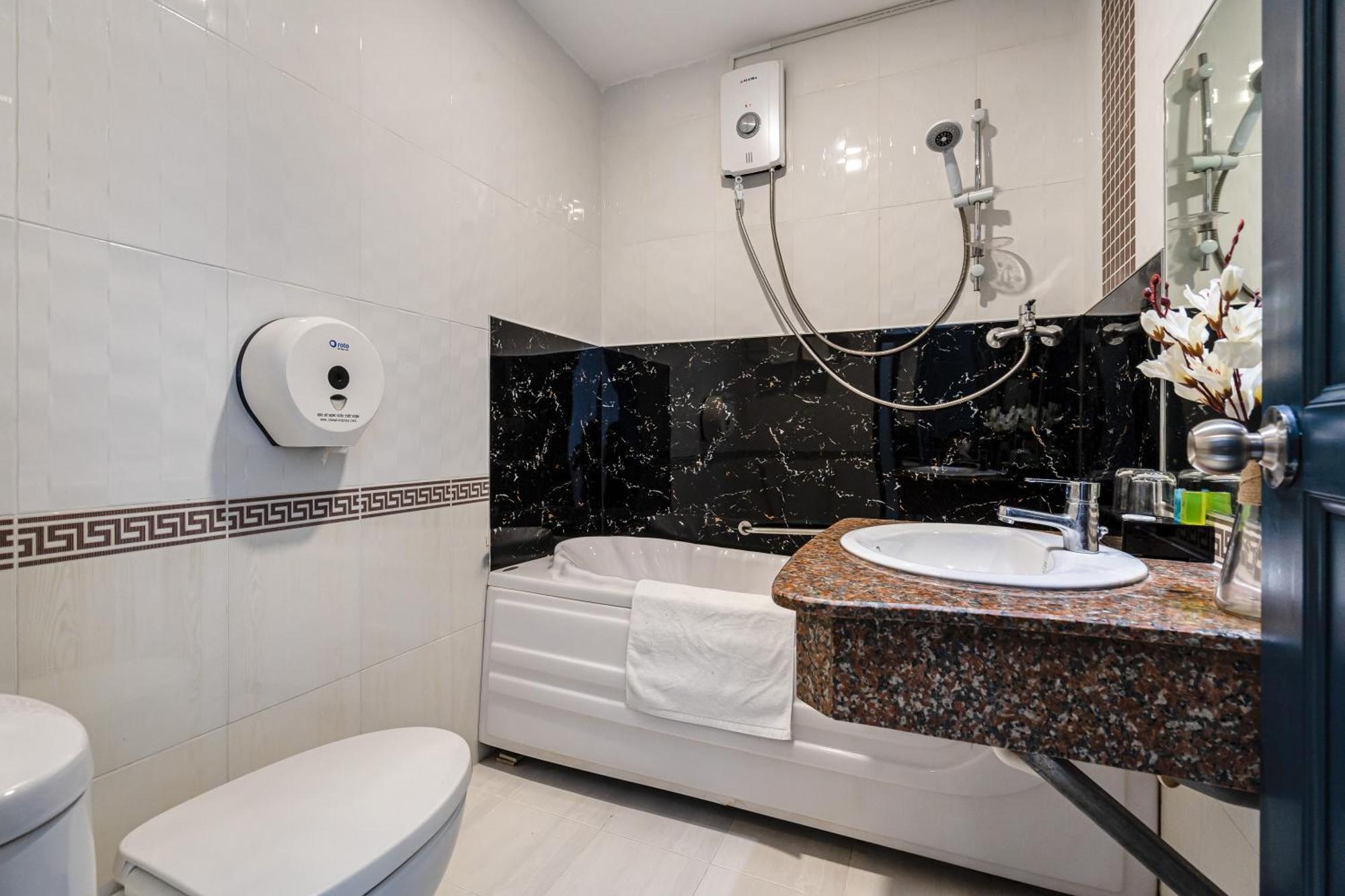 La Casona Boutique Hotel مدينة هوشي منه المظهر الخارجي الصورة